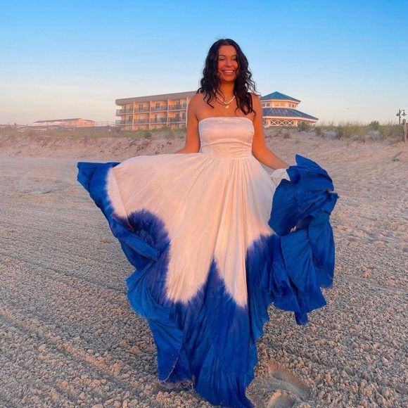Samant Chauhan Ombre Maxi Dress White Blue Strapless Ruffle Anthropologie S - Picture 9 of 10
